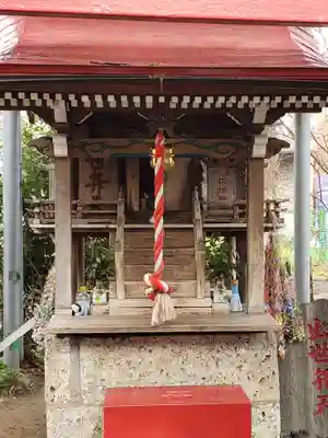 出世弁天の本殿・本堂