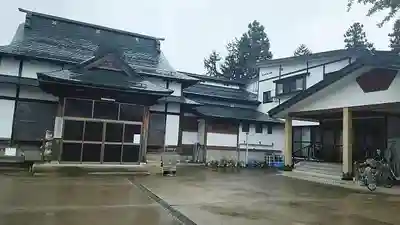 善立寺の本殿・本堂