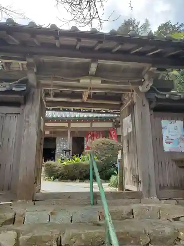 牟禮山観音禅寺の山門・神門