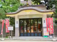 新田神社の建物その他