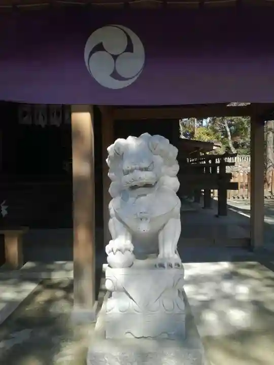 唐澤山神社の狛犬