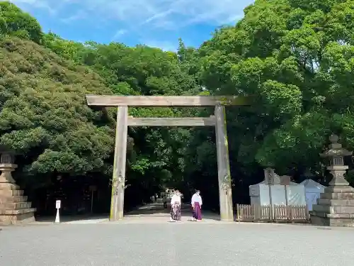 熱田神宮の鳥居