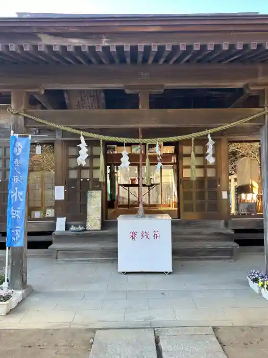 椿ノ海　水神社の本殿