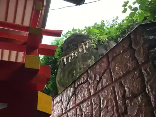 高橋稲荷神社の建物その他