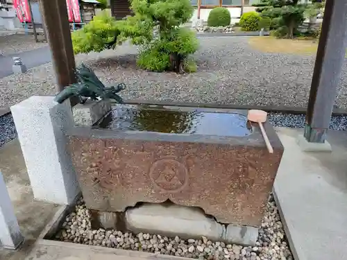 広済寺の手水舎
