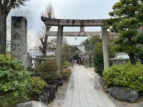 鳩森八幡神社の{uncategorized: "未分類", other: "その他", undefined: "問題あり", building: "その他建物", grave: "お墓", sacred_gate: "鳥居", guardian: "狛犬", statue: "像", buddha: "仏像", history: "歴史", nature: "自然", garden: "庭園", animal: "動物", pagoda: "塔", temizu: "手水舎", mountain_gate: "山門・神門", sanctuary: "本殿・本堂", subordinate: "末社・摂社", art: "芸術", scenery: "景色", jizo: "地蔵", ema: "絵馬", goshuin: "御朱印", omikuji: "おみくじ", items: "授与品その他", amulet: "お守り", goshuincho: "御朱印帳", eats: "食事", festival: "お祭り", votive_dance: "神楽", shichigosan: "七五三参", wedding: "結婚式", experience: "体験その他", initially: "初詣", around: "周辺", anti_infection: "感染症対策"}