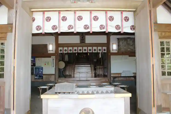 高家神社の本殿・本堂