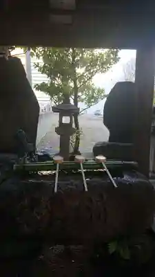 洲嵜神社の手水舎