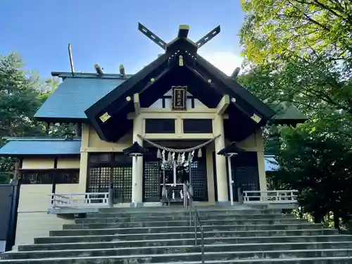 月寒神社の本殿