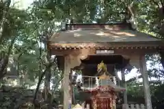 泉神社の末社