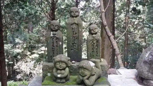 幣立神宮の地蔵