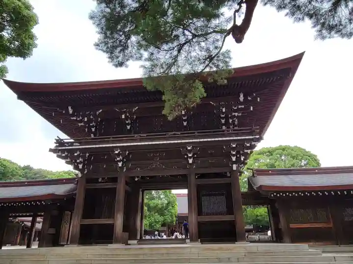 明治神宮の山門・神門