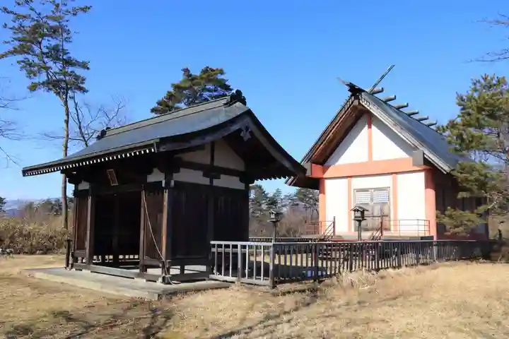 采女神社の本殿・本堂
