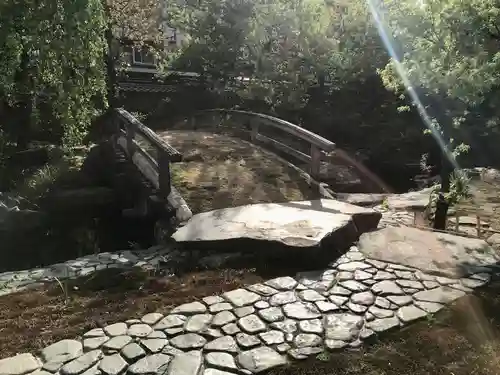 湯島天満宮の庭園