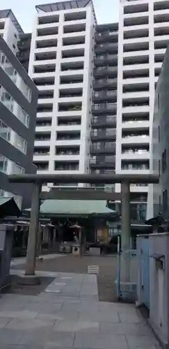 宮益御嶽神社の鳥居