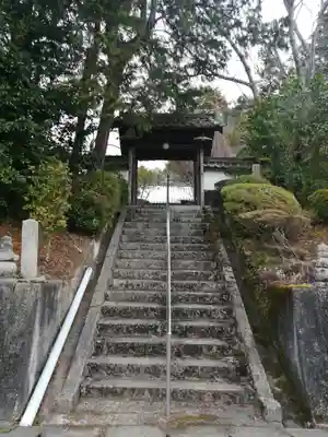 金剛定寺の山門・神門