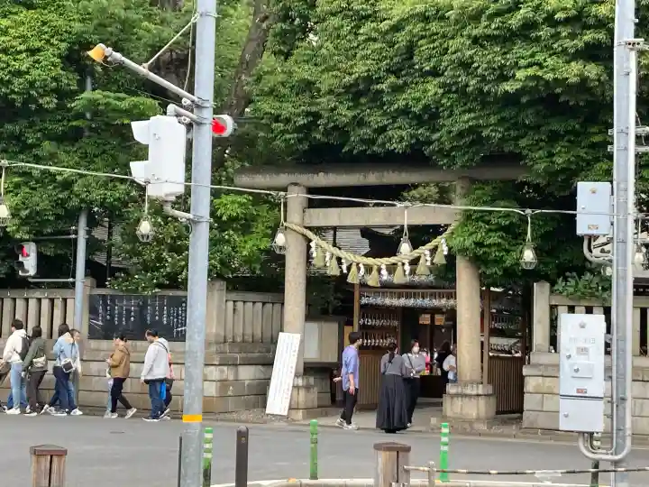 川越氷川神社の{uncategorized: "未分類", other: "その他", undefined: "問題あり", building: "その他建物", grave: "お墓", sacred_gate: "鳥居", guardian: "狛犬", statue: "像", buddha: "仏像", history: "歴史", nature: "自然", garden: "庭園", animal: "動物", pagoda: "塔", temizu: "手水舎", mountain_gate: "山門・神門", sanctuary: "本殿・本堂", subordinate: "末社・摂社", art: "芸術", scenery: "景色", jizo: "地蔵", ema: "絵馬", goshuin: "御朱印", omikuji: "おみくじ", items: "授与品その他", amulet: "お守り", goshuincho: "御朱印帳", eats: "食事", festival: "お祭り", votive_dance: "神楽", shichigosan: "七五三参", wedding: "結婚式", experience: "体験その他", initially: "初詣", around: "周辺", anti_infection: "感染症対策"}