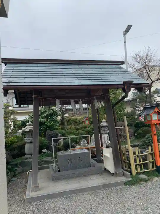 尾張猿田彦神社の手水舎