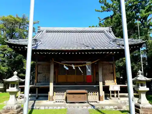 津毛利神社の本殿・本堂
