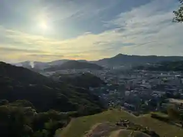 芝右衛門狸の祠(兵庫県)