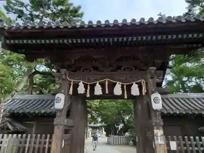 高砂神社の山門・神門