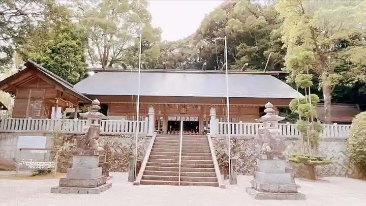 黒髪神社の本殿・本堂