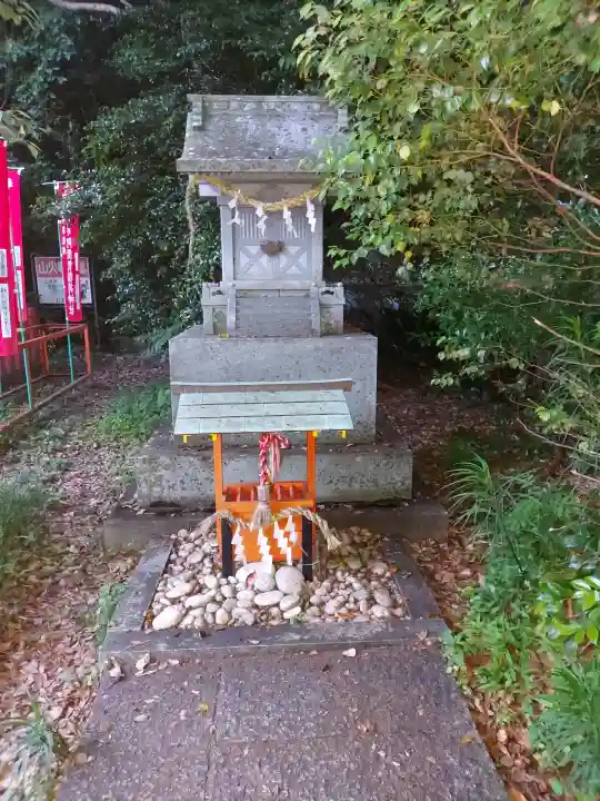 阿須賀神社の{uncategorized: "未分類", other: "その他", undefined: "問題あり", building: "その他建物", grave: "お墓", sacred_gate: "鳥居", guardian: "狛犬", statue: "像", buddha: "仏像", history: "歴史", nature: "自然", garden: "庭園", animal: "動物", pagoda: "塔", temizu: "手水舎", mountain_gate: "山門・神門", sanctuary: "本殿・本堂", subordinate: "末社・摂社", art: "芸術", scenery: "景色", jizo: "地蔵", ema: "絵馬", goshuin: "御朱印", omikuji: "おみくじ", items: "授与品その他", amulet: "お守り", goshuincho: "御朱印帳", eats: "食事", festival: "お祭り", votive_dance: "神楽", shichigosan: "七五三参", wedding: "結婚式", experience: "体験その他", initially: "初詣", around: "周辺", anti_infection: "感染症対策"}