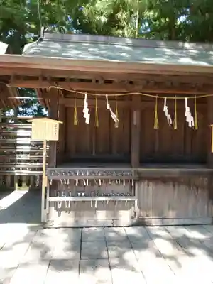 諏訪大社下社秋宮の末社・摂社