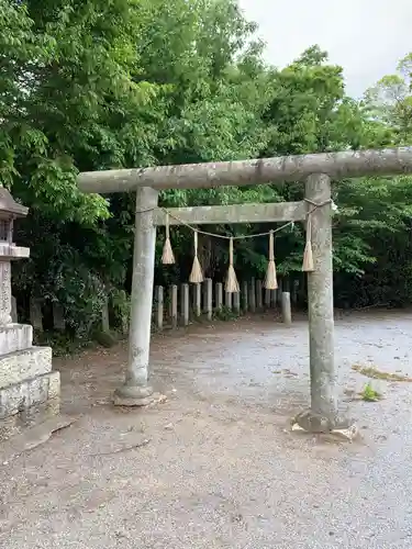 神明神社の鳥居