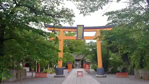 平野神社の鳥居