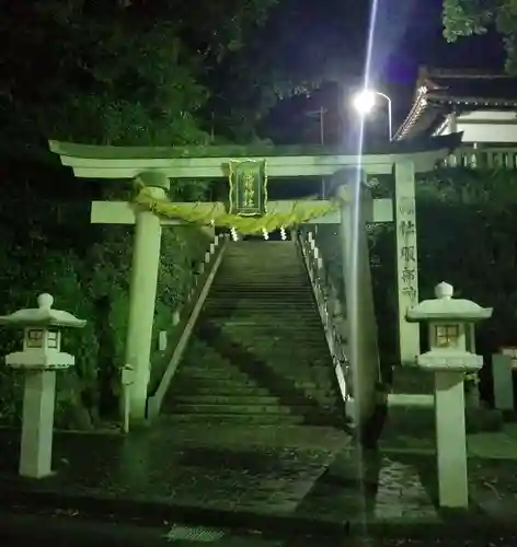 服部神社の鳥居