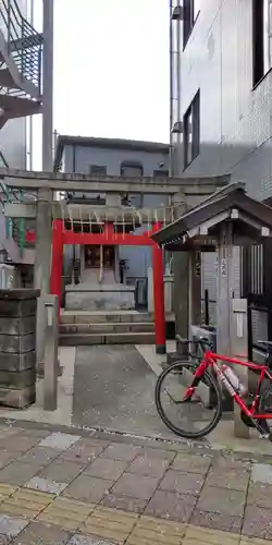重吉稲荷神社の鳥居