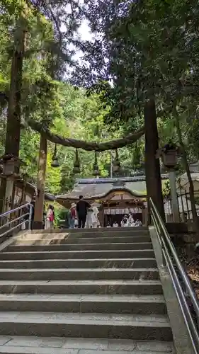 狭井坐大神荒魂神社(狭井神社)(奈良県)