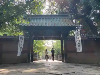 上野東照宮の山門・神門
