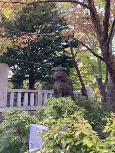 彌彦神社　(伊夜日子神社)の狛犬