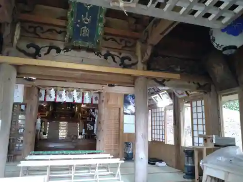 浦佐白山神社(新潟県)