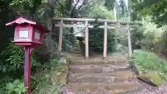 諏訪神社の鳥居