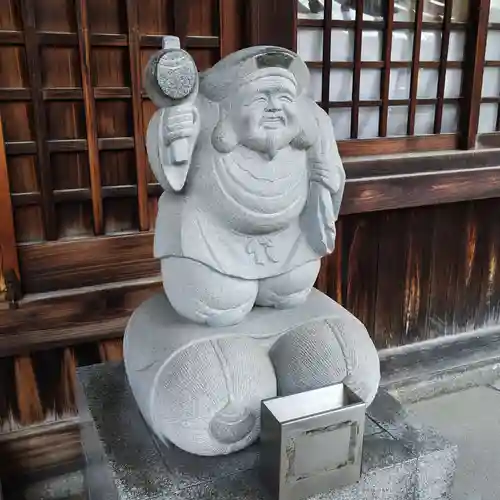 敷津松之宮　大国主神社の像