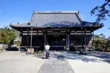 龍泉寺の本殿・本堂