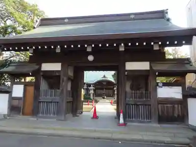 三会寺の山門・神門