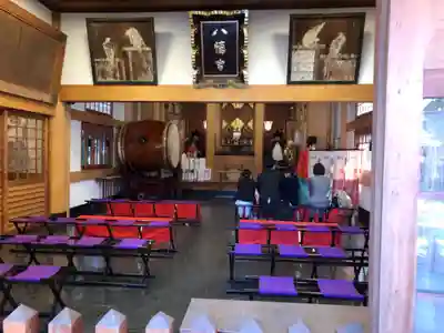 紅葉八幡宮の本殿・本堂