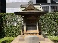 飛姫稲荷神社の{uncategorized: "未分類", other: "その他", undefined: "問題あり", building: "その他建物", grave: "お墓", sacred_gate: "鳥居", guardian: "狛犬", statue: "像", buddha: "仏像", history: "歴史", nature: "自然", garden: "庭園", animal: "動物", pagoda: "塔", temizu: "手水舎", mountain_gate: "山門・神門", sanctuary: "本殿・本堂", subordinate: "末社・摂社", art: "芸術", scenery: "景色", jizo: "地蔵", ema: "絵馬", goshuin: "御朱印", omikuji: "おみくじ", items: "授与品その他", amulet: "お守り", goshuincho: "御朱印帳", eats: "食事", festival: "お祭り", votive_dance: "神楽", shichigosan: "七五三参", wedding: "結婚式", experience: "体験その他", initially: "初詣", around: "周辺", anti_infection: "感染症対策"}