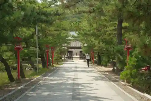 吉備津彦神社の建物その他