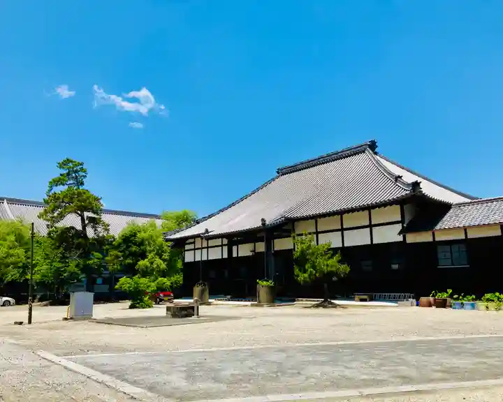 本山専修寺の本殿・本堂