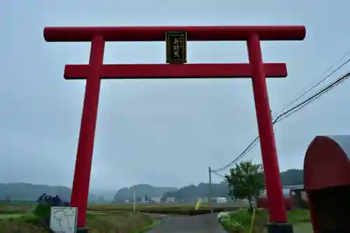 郡殿の池弁財天社(新潟県)