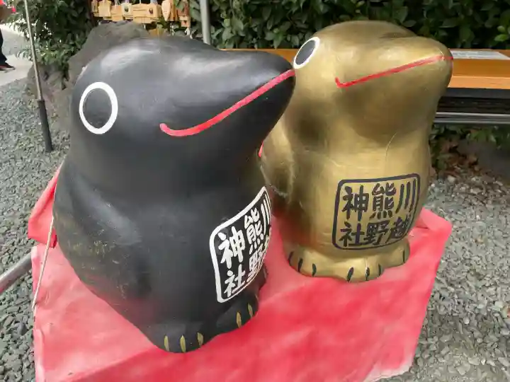 川越熊野神社の{uncategorized: "未分類", other: "その他", undefined: "問題あり", building: "その他建物", grave: "お墓", sacred_gate: "鳥居", guardian: "狛犬", statue: "像", buddha: "仏像", history: "歴史", nature: "自然", garden: "庭園", animal: "動物", pagoda: "塔", temizu: "手水舎", mountain_gate: "山門・神門", sanctuary: "本殿・本堂", subordinate: "末社・摂社", art: "芸術", scenery: "景色", jizo: "地蔵", ema: "絵馬", goshuin: "御朱印", omikuji: "おみくじ", items: "授与品その他", amulet: "お守り", goshuincho: "御朱印帳", eats: "食事", festival: "お祭り", votive_dance: "神楽", shichigosan: "七五三参", wedding: "結婚式", experience: "体験その他", initially: "初詣", around: "周辺", anti_infection: "感染症対策"}