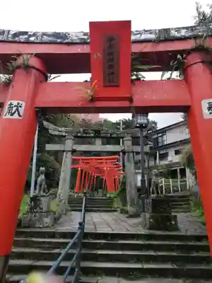 若宮稲荷神社の鳥居