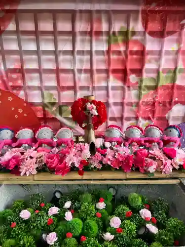 陽林寺の{uncategorized: "未分類", other: "その他", undefined: "問題あり", building: "その他建物", grave: "お墓", sacred_gate: "鳥居", guardian: "狛犬", statue: "像", buddha: "仏像", history: "歴史", nature: "自然", garden: "庭園", animal: "動物", pagoda: "塔", temizu: "手水舎", mountain_gate: "山門・神門", sanctuary: "本殿・本堂", subordinate: "末社・摂社", art: "芸術", scenery: "景色", jizo: "地蔵", ema: "絵馬", goshuin: "御朱印", omikuji: "おみくじ", items: "授与品その他", amulet: "お守り", goshuincho: "御朱印帳", eats: "食事", festival: "お祭り", votive_dance: "神楽", shichigosan: "七五三参", wedding: "結婚式", experience: "体験その他", initially: "初詣", around: "周辺", anti_infection: "感染症対策"}