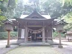 落立神社の本殿