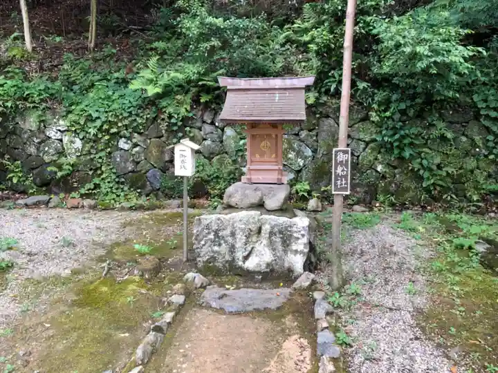 月読神社(松尾大社摂社)の末社・摂社